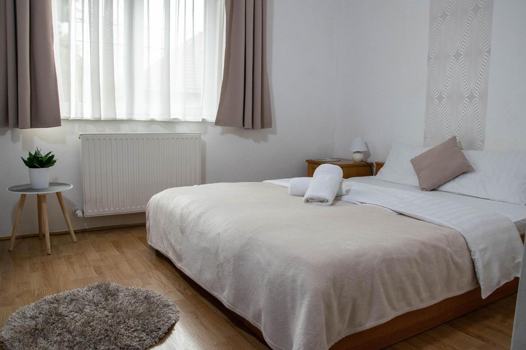 Kiskut Liget Pension Győr Exterior foto
